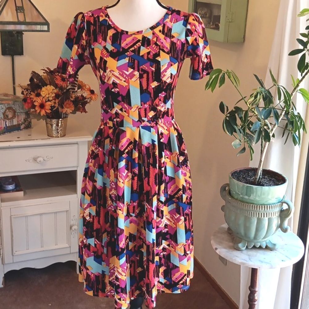 LuLaRoe Bright Abstract Amelia Dress